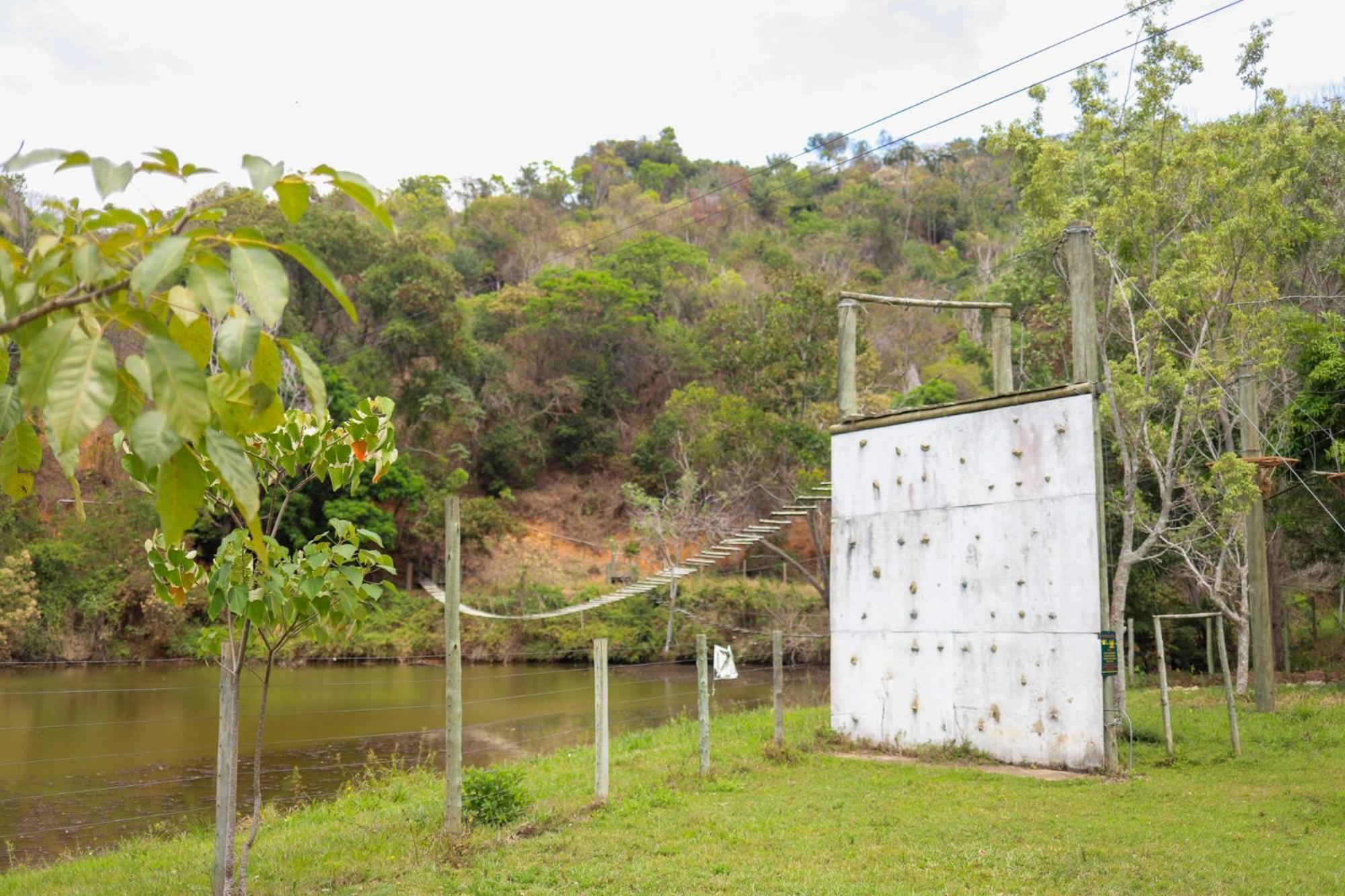 Hotel Vale Silvestre Eco Park à Governador Valadares Extérieur photo